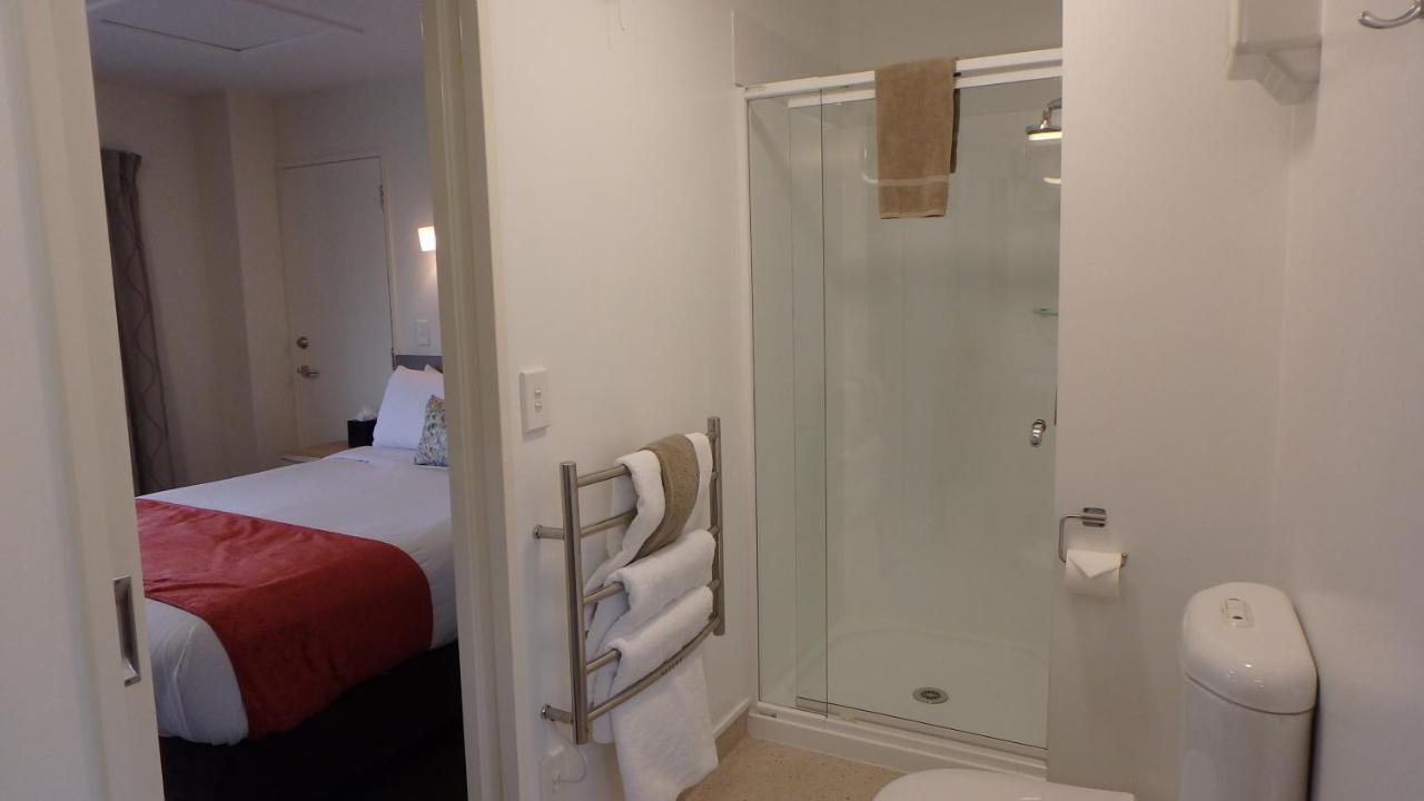 เบลลาวิสต้าควีนส์ทาว์น Motel ควีนส์ทาวน์ ภายนอก รูปภาพ