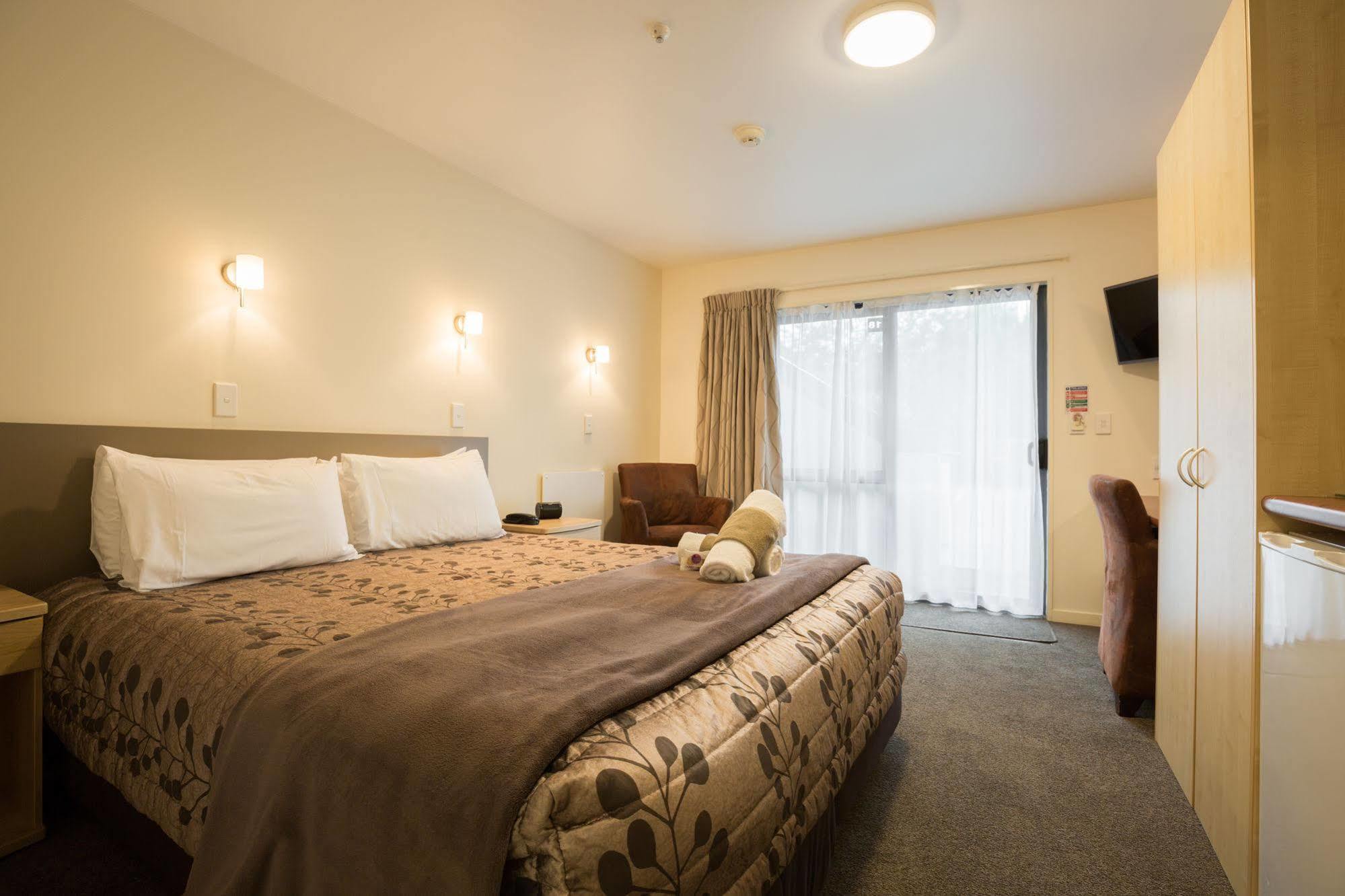 เบลลาวิสต้าควีนส์ทาว์น Motel ควีนส์ทาวน์ ภายนอก รูปภาพ